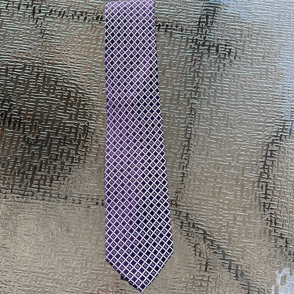 Dress tie